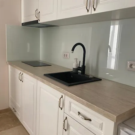 Apartment 4